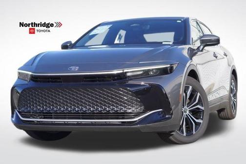 2025 Toyota Crown XLE