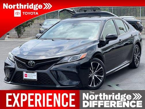 2018 Toyota Camry SE