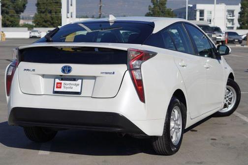 2016 Toyota Prius Two