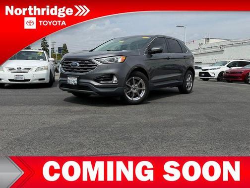 Carbonized Gray Metallic 2022 Ford Edge SEL