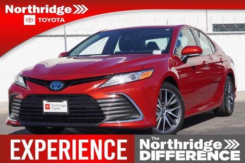 2024 Toyota Camry Hybrid XLE