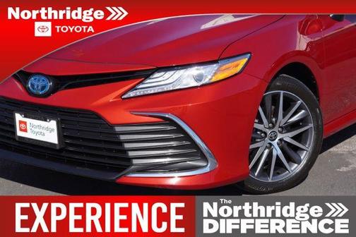 2024 Toyota Camry Hybrid XLE