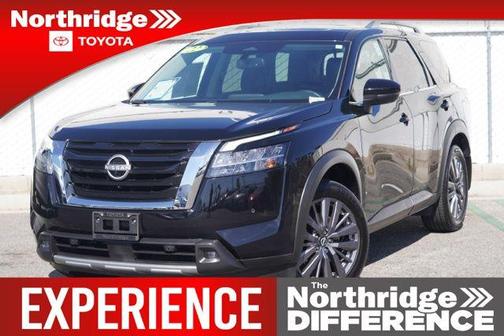 2022 Nissan Pathfinder SL 2WD