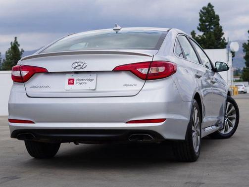Symphony Silver 2017 Hyundai SONATA Sport