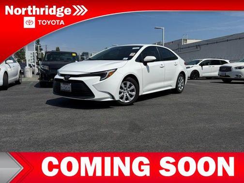 Ice Cap 2024 Toyota Corolla Hybrid LE