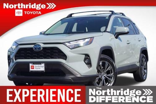 2022 Toyota RAV4 Hybrid XLE Premium