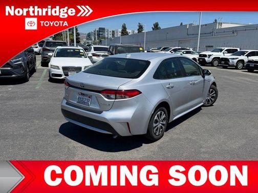 Classic Silver Metallic 2021 Toyota Corolla Hybrid LE