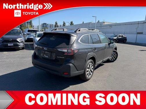 Crystal Black Silica 2025 Subaru Outback Premium