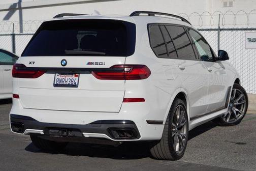 2020 BMW X7 M50i