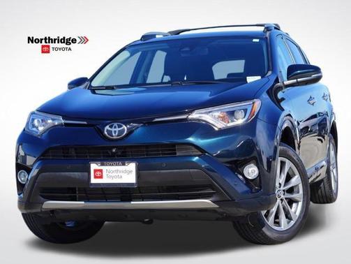 2017 Toyota RAV4 Platinum