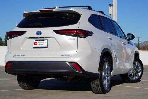 2024 Toyota Highlander Hybrid Limited