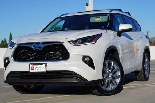 2024 Toyota Highlander Hybrid Limited