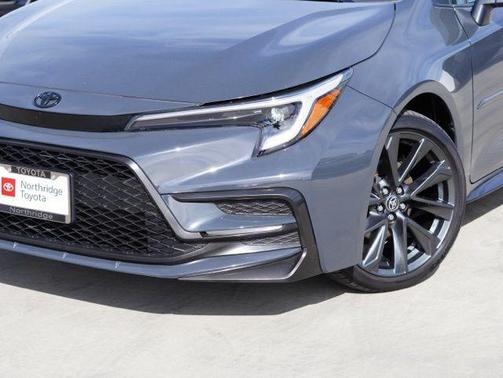 Underground/Midnight Black Metallic 2025 Toyota Corolla XSE