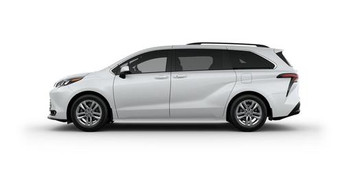 2025 Toyota Sienna XLE 7 Passenger