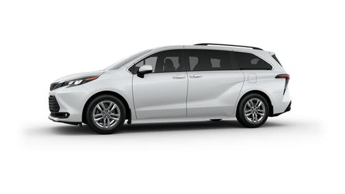 2025 Toyota Sienna XLE 7 Passenger