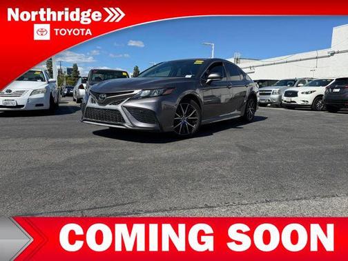 Predawn Gray Mica 2023 Toyota Camry SE