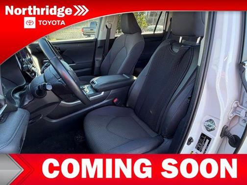 2023 Toyota Highlander LE