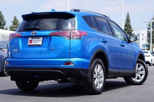 2017 Toyota RAV4 LE