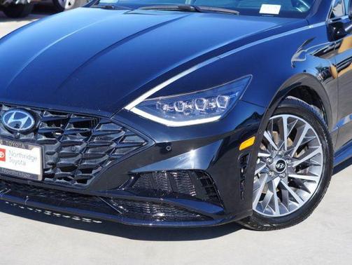 2023 Hyundai SONATA Limited