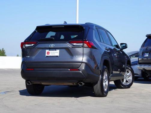 Magnetic Gray Metallic 2025 Toyota RAV4 XLE