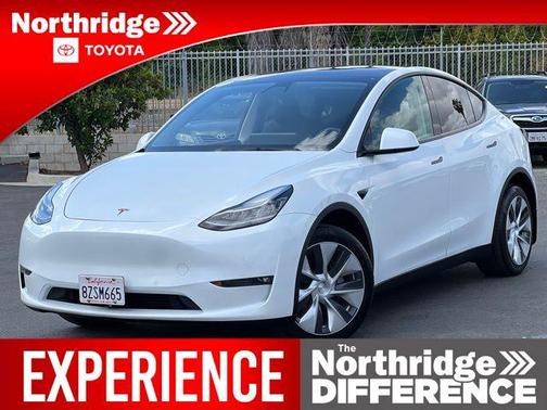 2022 Tesla Model Y Long Range Dual Motor All-Wheel Drive