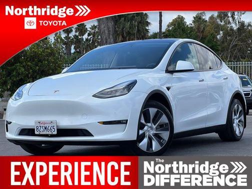 2022 Tesla Model Y Long Range Dual Motor All-Wheel Drive