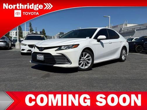 2022 Toyota Camry LE
