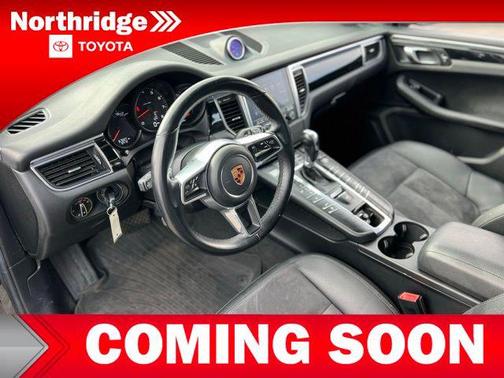 2018 Porsche Macan Base