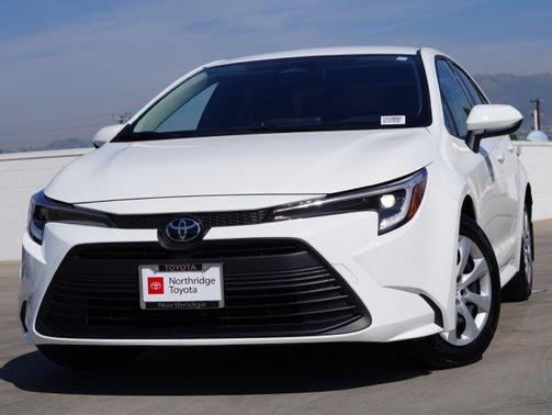 Ice Cap 2026 Toyota Corolla Hybrid LE