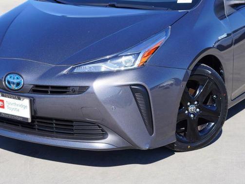 2021 Toyota Prius XLE