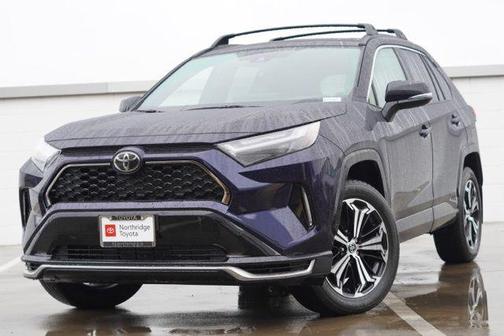 2025 Toyota RAV4 Hybrid SE