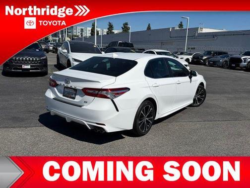 2020 Toyota Camry SE