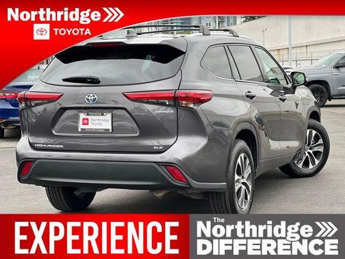 2021 Toyota Highlander Hybrid XLE