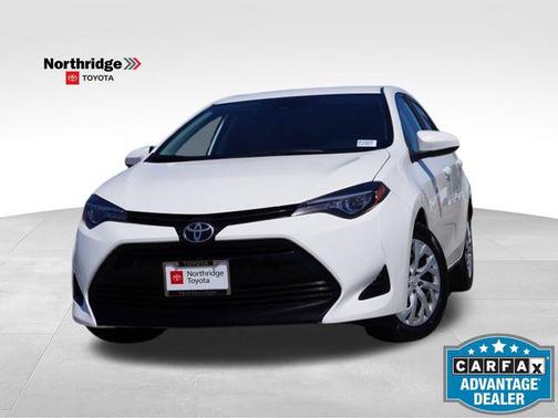 Super White 2017 Toyota Corolla LE