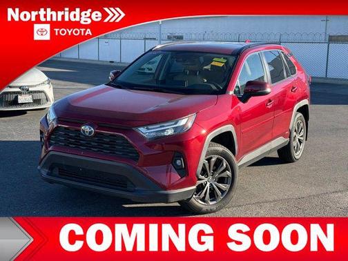 2022 Toyota RAV4 Hybrid XLE Premium