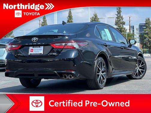 2022 Toyota Camry SE
