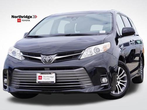2019 Toyota Sienna XLE