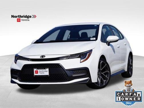 White 2022 Toyota Corolla SE