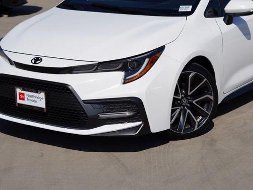 White 2022 Toyota Corolla SE