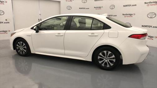 2020 Toyota Corolla Hybrid LE