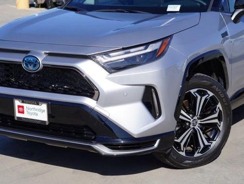 2024 Toyota RAV4 Prime XSE
