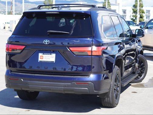 2024 Toyota Sequoia SR5