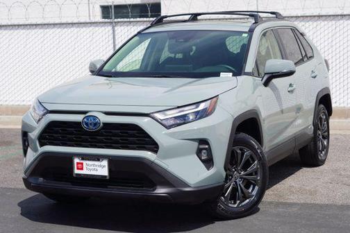 2023 Toyota RAV4 Hybrid XLE Premium