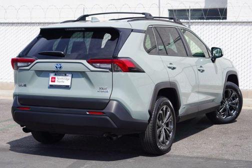 2023 Toyota RAV4 Hybrid XLE Premium