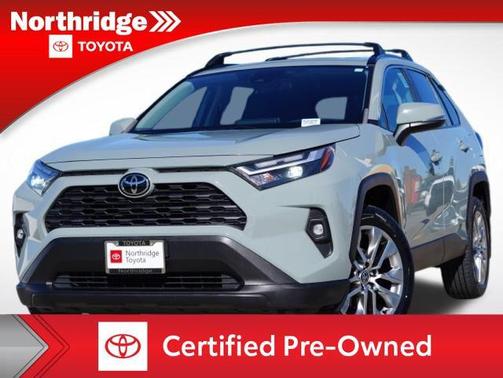2023 Toyota RAV4 XLE Premium