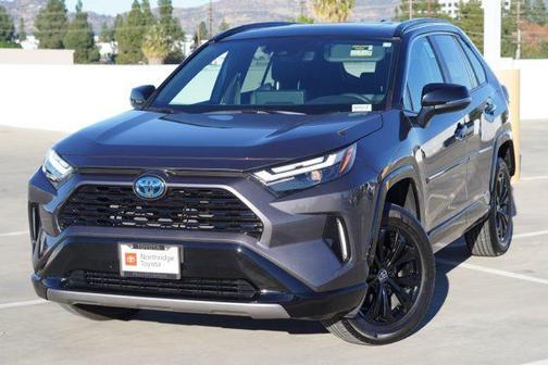 2024 Toyota RAV4 Hybrid SE