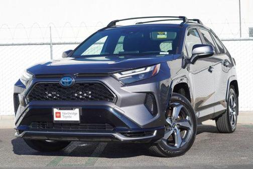 2024 Toyota RAV4 Prime SE
