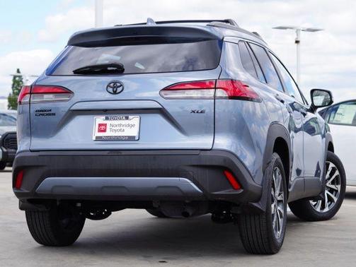 2023 Toyota Corolla Cross XLE