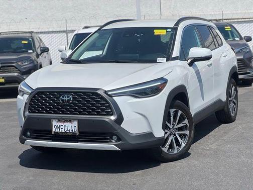 2022 Toyota Corolla Cross XLE