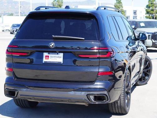 2024 BMW X7 xDrive40i